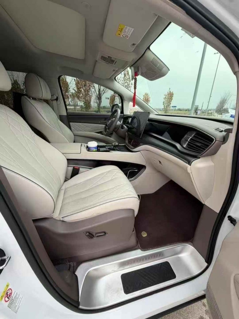 连云港23年腾势D94