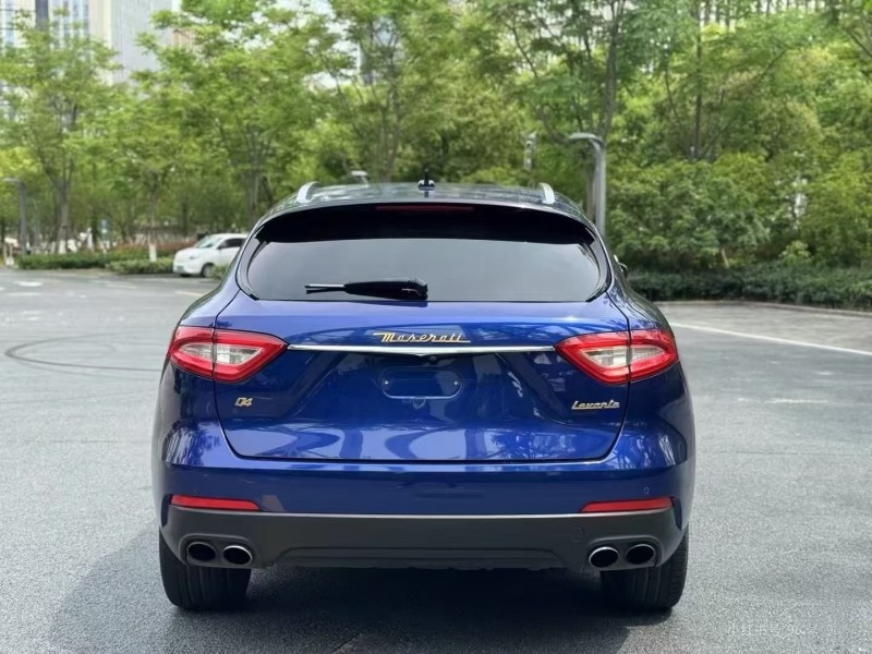 徐州18年玛莎拉蒂Levante3