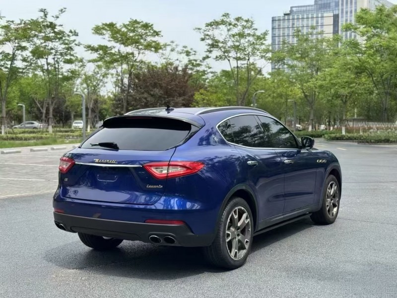 徐州18年玛莎拉蒂Levante4