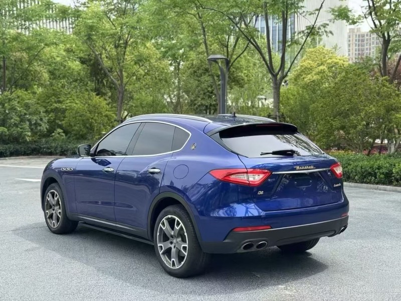 徐州18年玛莎拉蒂Levante5