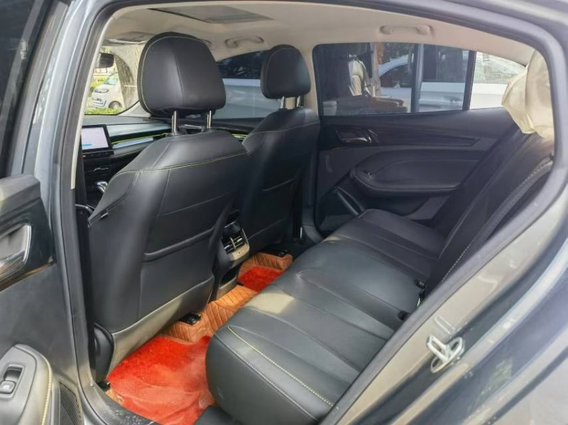 徐州23年荣威i57