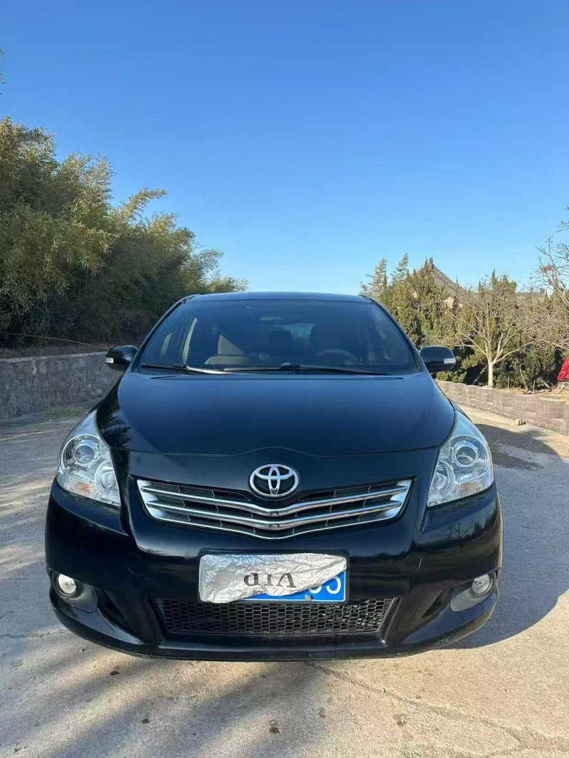 青岛17年丰田逸致1