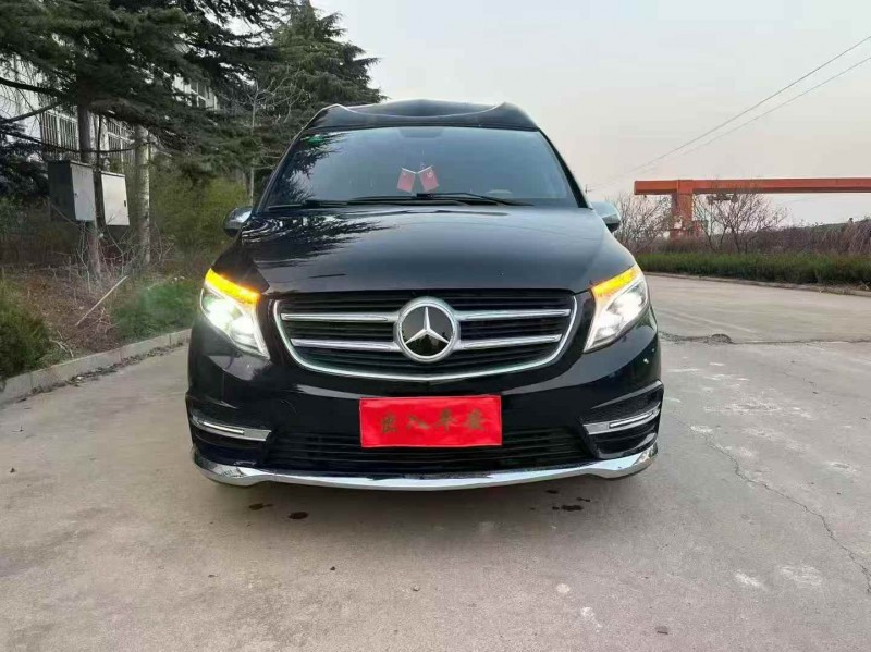 枣庄20年奔驰威霆1