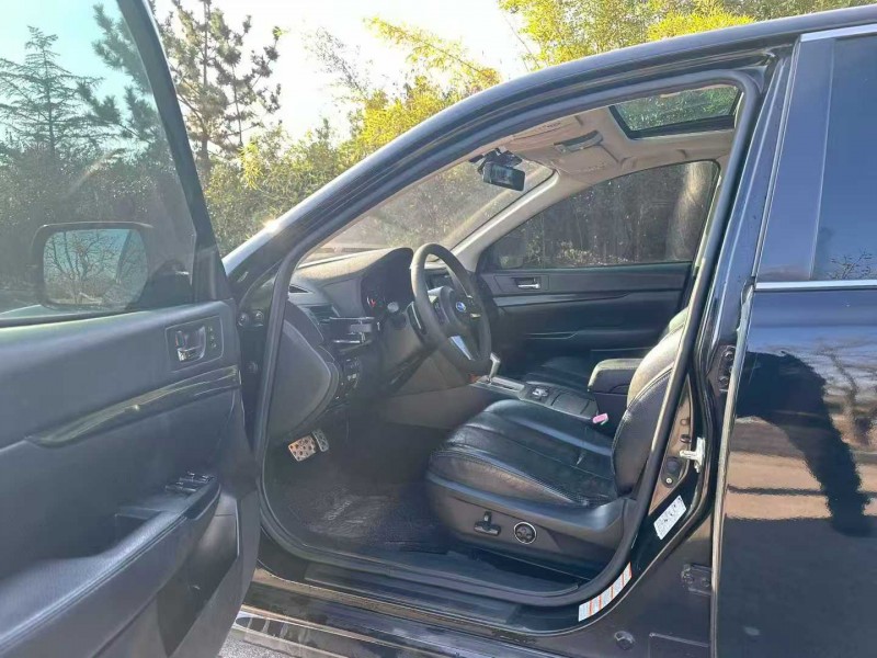 青岛10年斯巴鲁力狮4