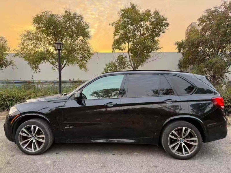 宜昌19年宝马X57
