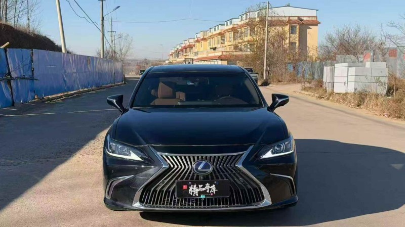 东营21年雷克萨斯ES1