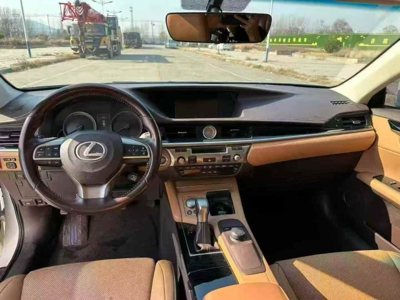 枣庄18年雷克萨斯ES4