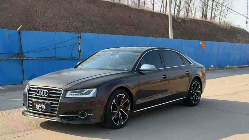 威海15年奥迪A8L2