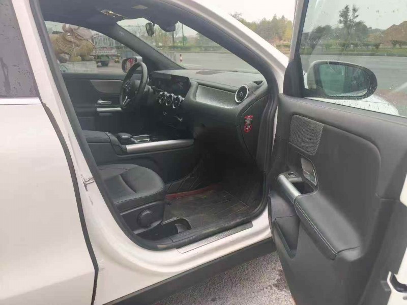 温州22年奔驰GLA6