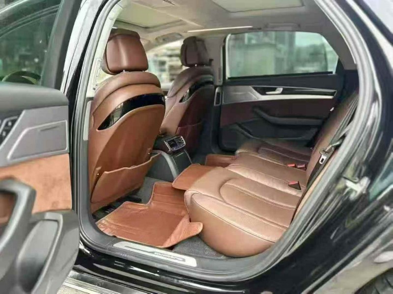 枣庄17年奥迪A8L6