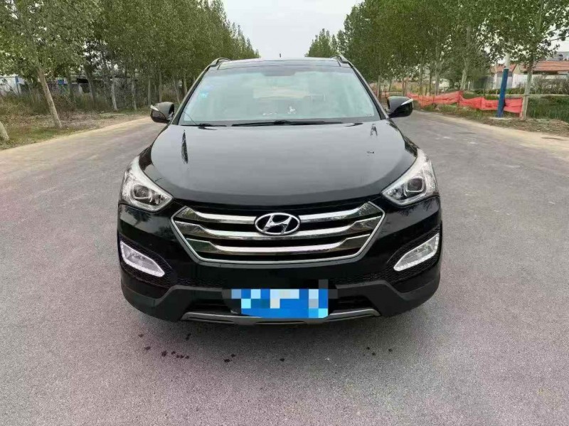 东营16年现代新胜达1