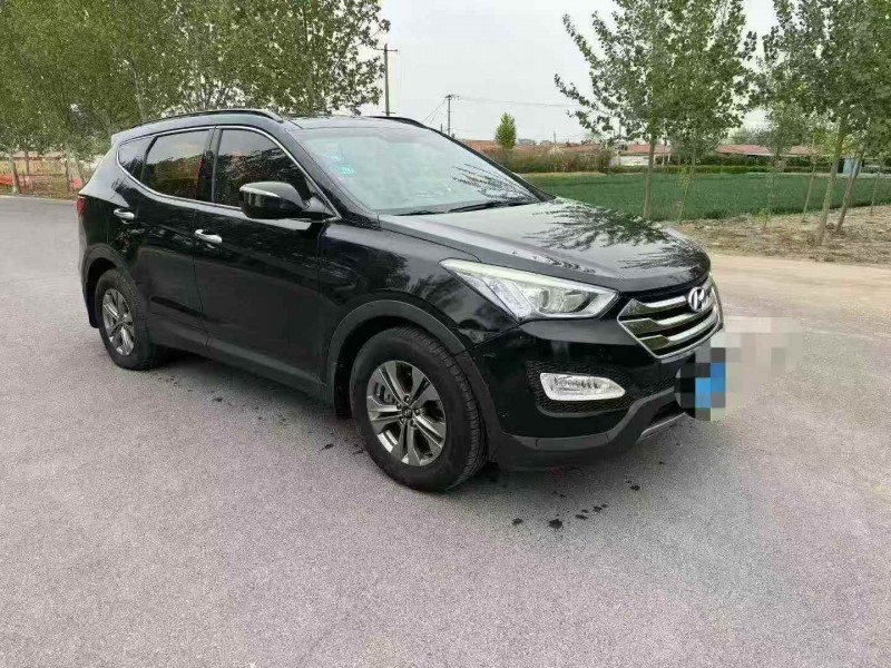 东营16年现代新胜达3