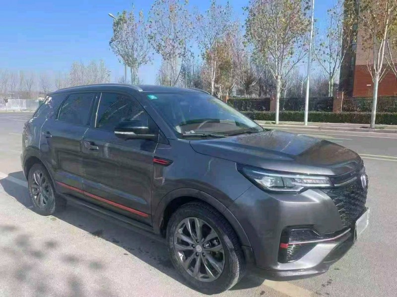 鹤壁20年长安汽车CS553