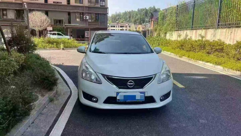 九江13年日产骐达1