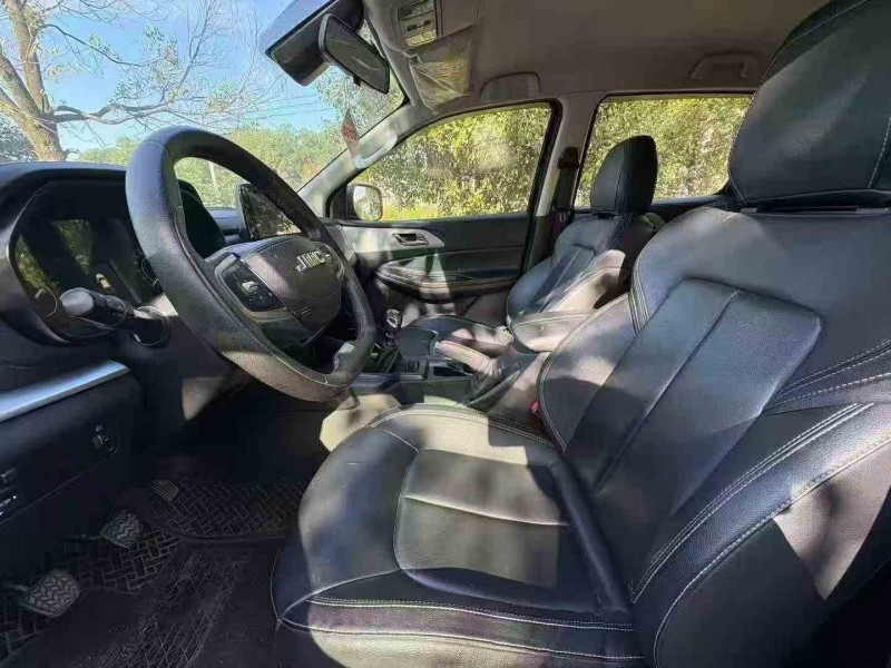 新余22年江铃域虎6