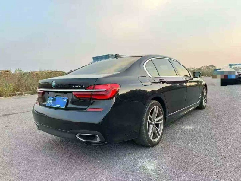 桂林19年宝马7系7