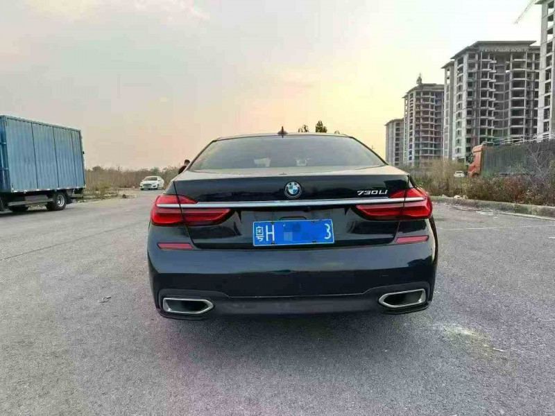 桂林19年宝马7系9