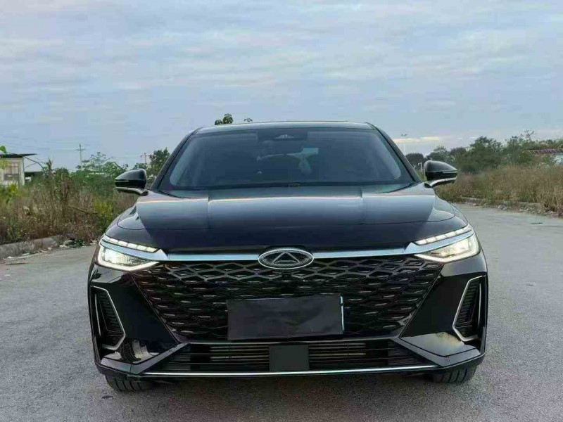 桂林25年奇瑞艾瑞泽1