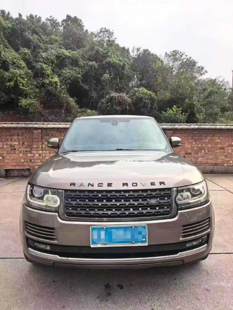 湛江18年路虎发现1