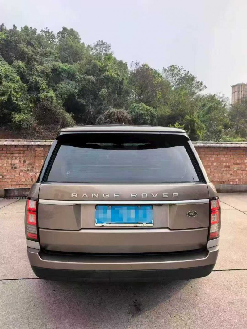 湛江18年路虎发现8