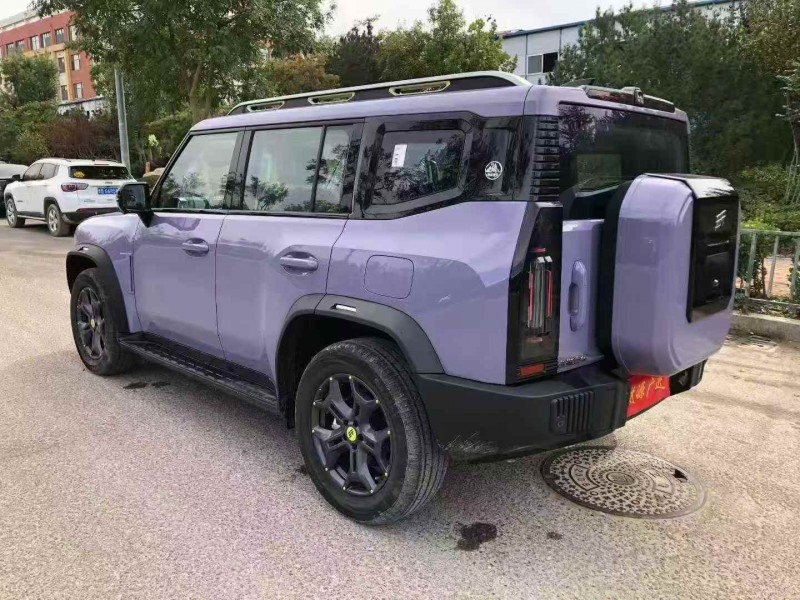 青岛25年奇瑞捷途8