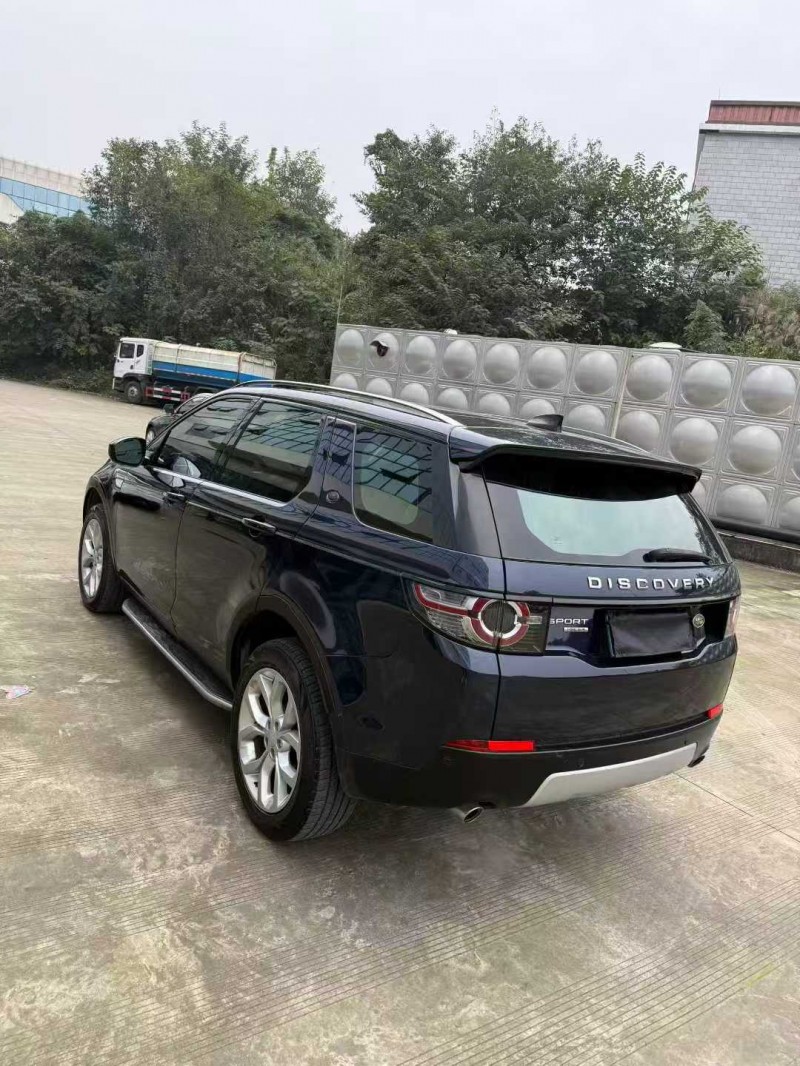 乐山17年路虎发现神行5