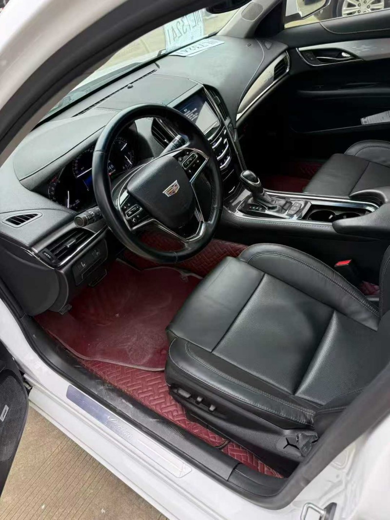 乐山17年凯迪拉克ATS-L3