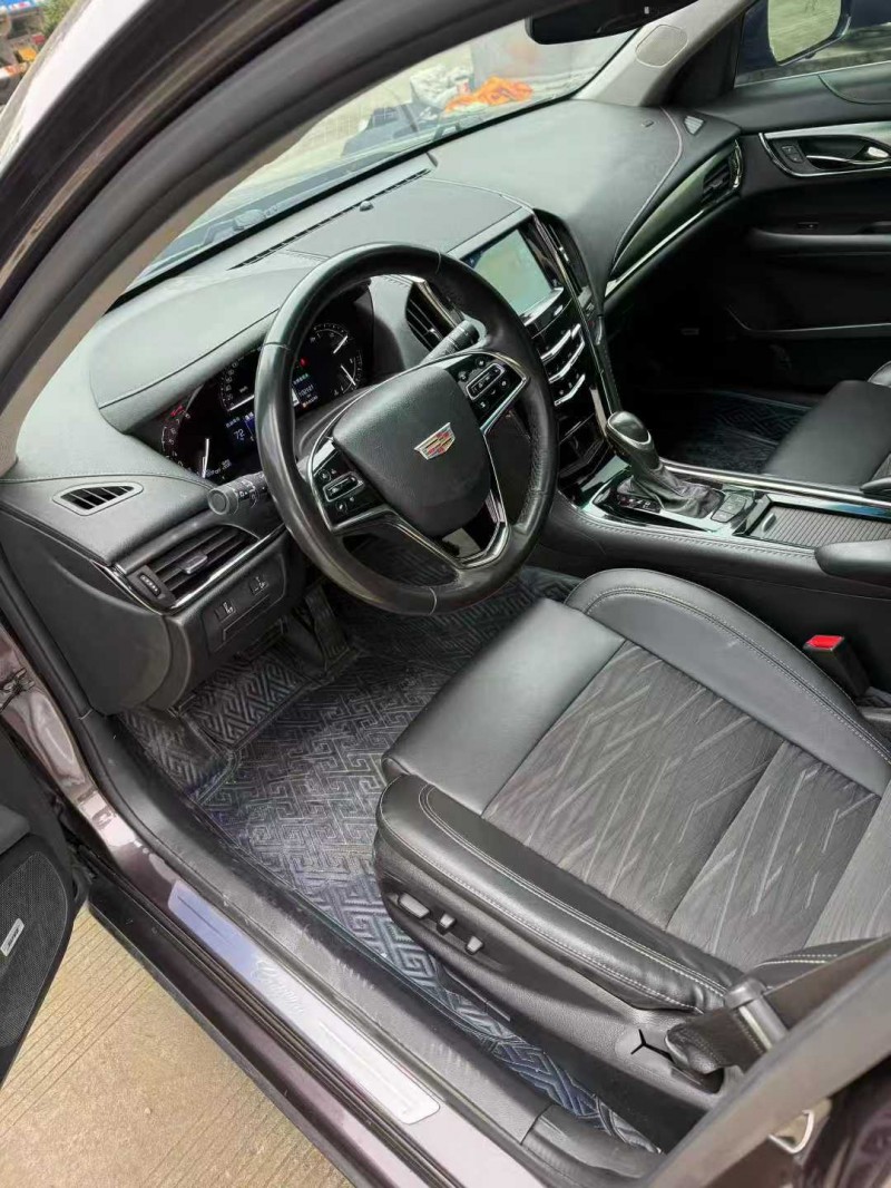 乐山17年凯迪拉克ATS-L3