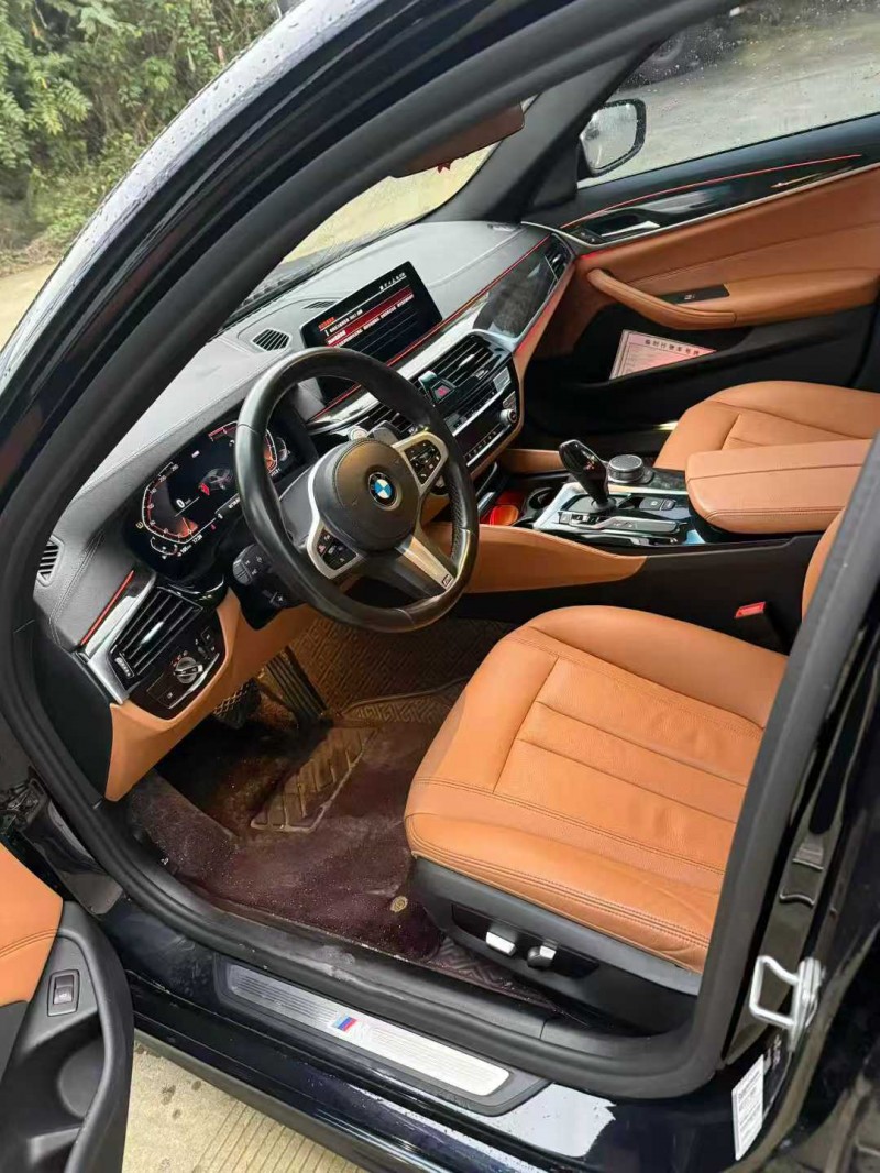 乐山20年宝马5系3