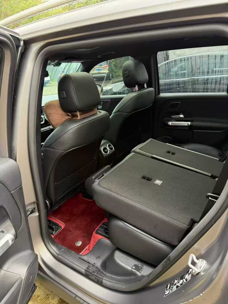 乐山22年奔驰EQB4