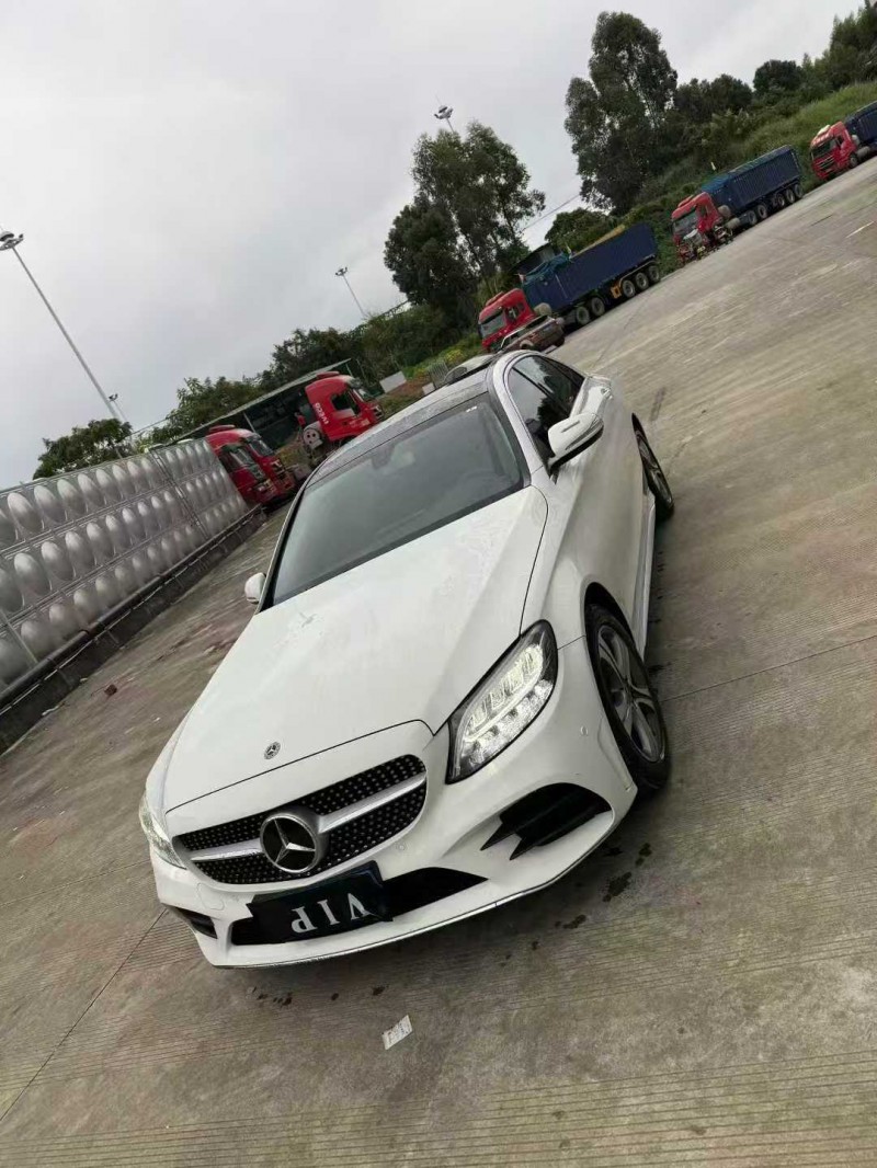 乐山20年奔驰C2