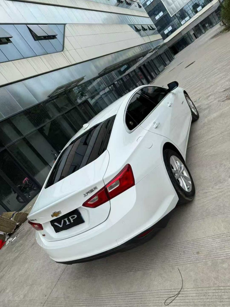 乐山17年雪佛兰迈锐宝6