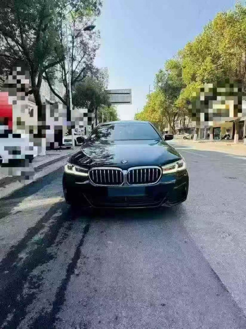 济宁22年宝马5系1