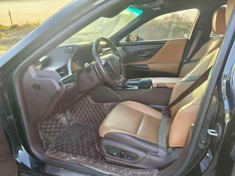 徐州20年雷克萨斯ES4