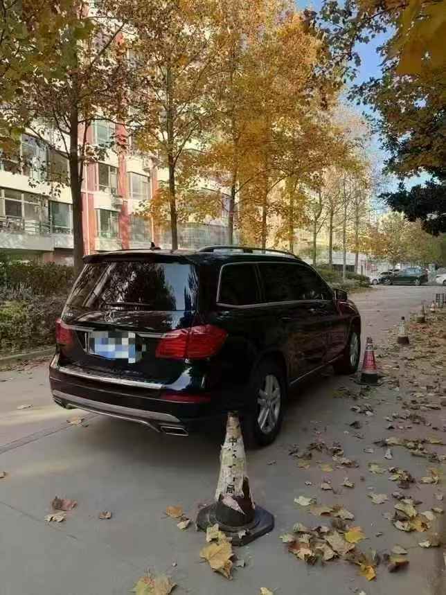 无锡16年奔驰GL8