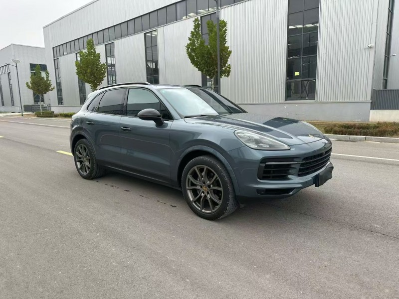 徐州19年保时捷卡宴2