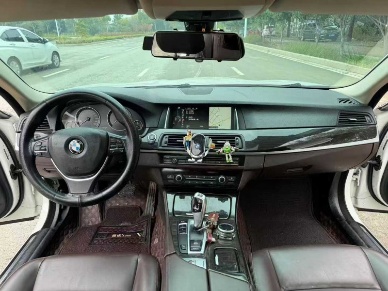 青岛14年宝马5系4