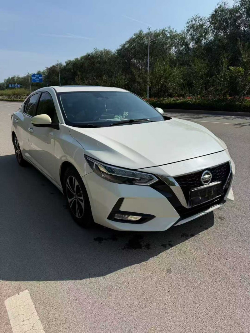 青岛21年日产轩逸2