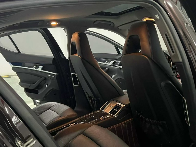 宿迁17年保时捷帕拉梅拉6