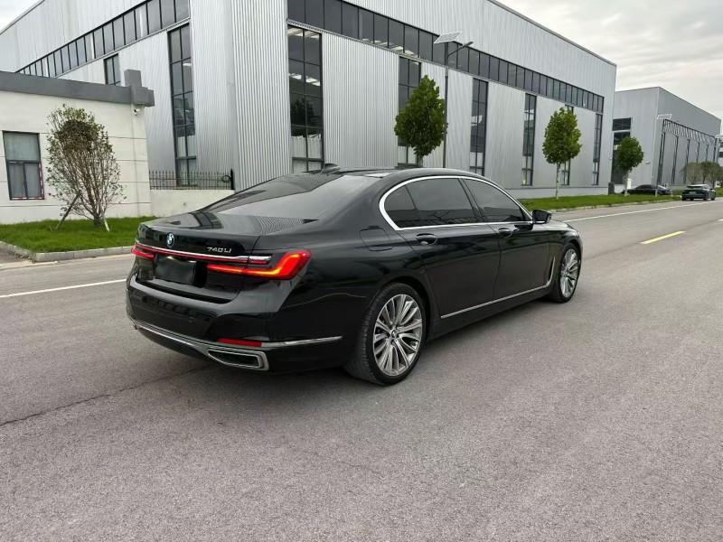 徐州22年宝马7系8