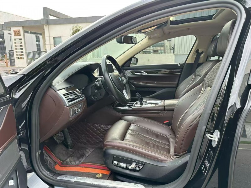 徐州20年宝马7系4