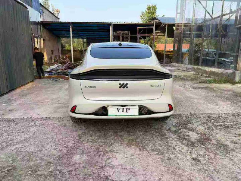 徐州24年智己LS69