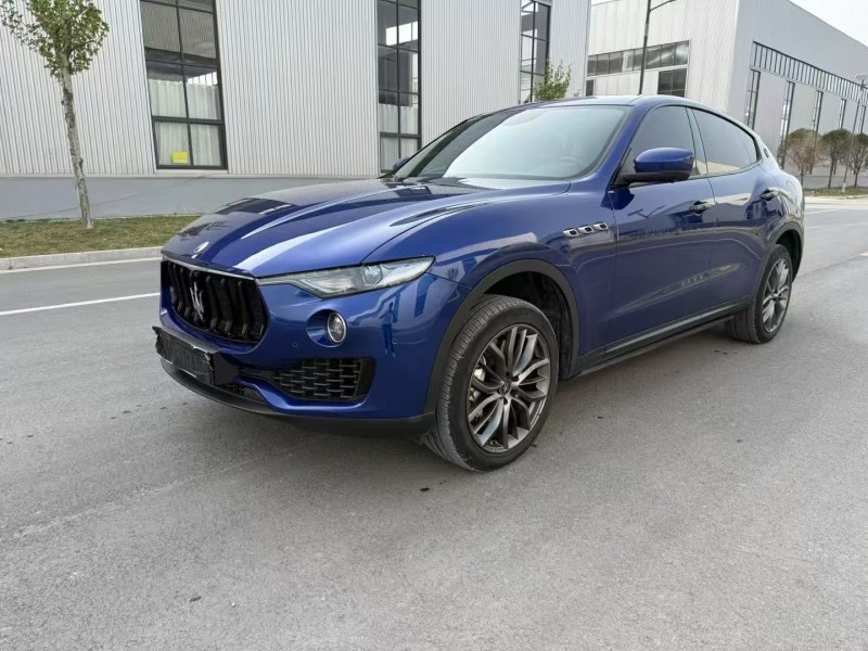 徐州19年玛莎拉蒂Levante3