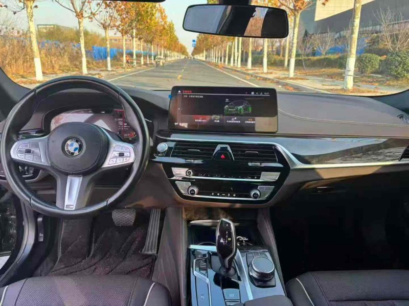 徐州23年宝马5系4