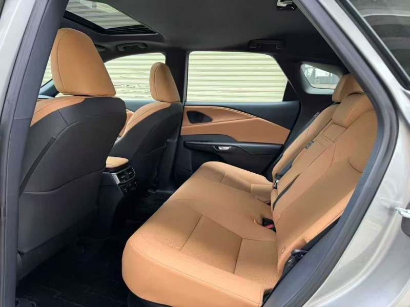 广州25年雷克萨斯RX5