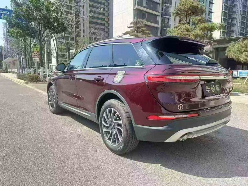 丽江22年林肯冒险家5