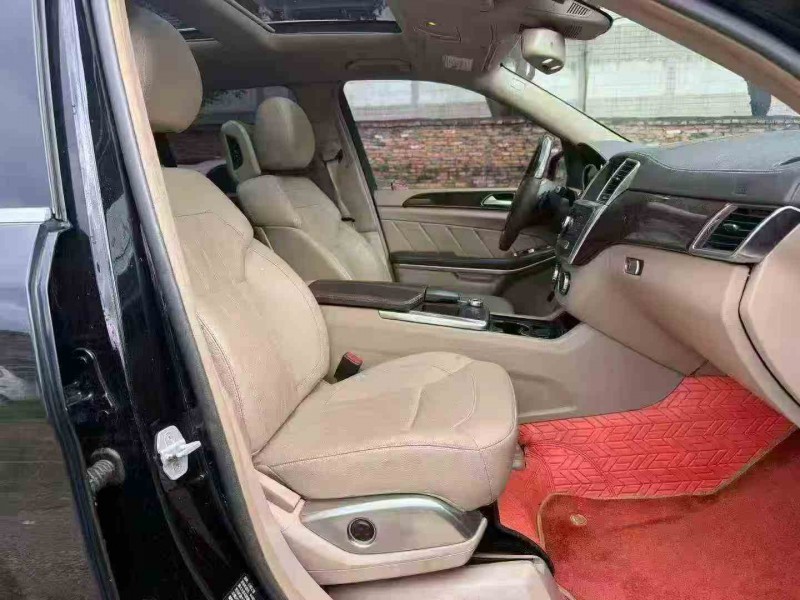 临沧13年奔驰GL3