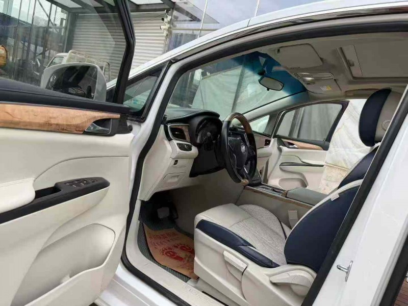 徐州20年别克GL84