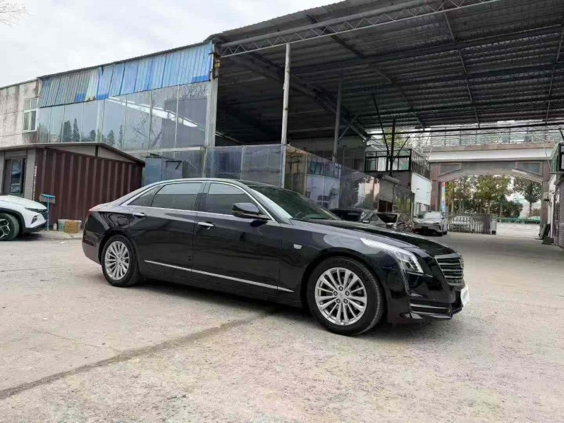 徐州19年凯迪拉克CT63