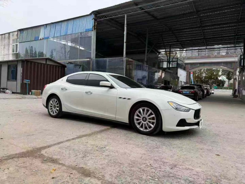 徐州15年玛莎拉蒂Ghibli3